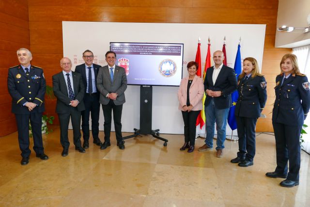 Un convenio entre el Ayuntamiento de Murcia y la Universidad de Murcia posibilita que los análisis de detección de drogas en conductores se realicen en la institución docente
