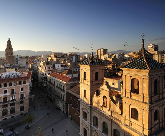 Más de 1.000 personas conocen la historia, el patrimonio y la gastronomía de Murcia gracias a las nuevas visitas turísticas gratuitas ofertadas por el Ayuntamiento