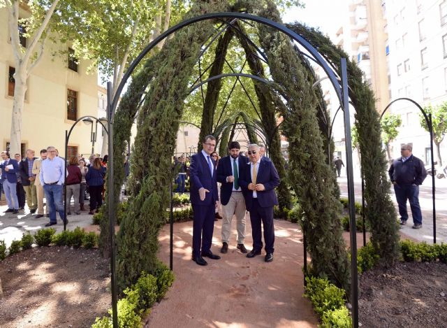 Los murcianos podrán visitar todo el año el jardín andalusí del Rey Lobo que el Ayuntamiento ha recreado en San Esteban