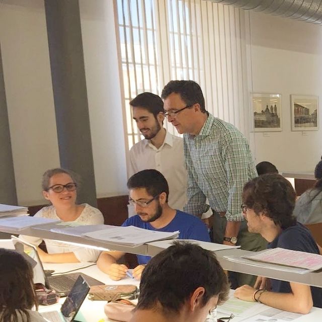 FEREMUR  consigue la apertura de 21 bibliotecas y salas de estudio los fines de semana durante los exámenes en Murcia y pedanías