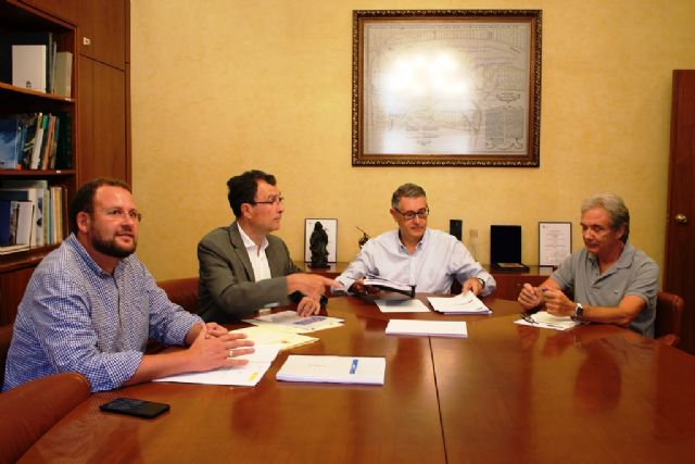 El presidente de la CHS se reúne con el alcalde de Murcia para tratar los temas que afectan al municipio