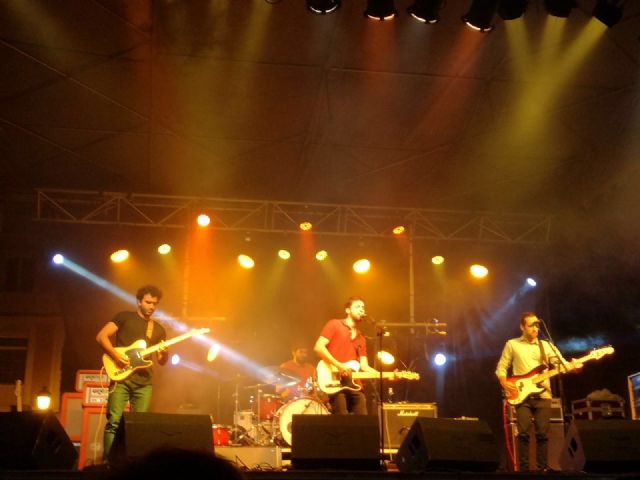 La banda murciana Adiós Nicole triunfa en el Festival Parrilla Rock gracias a la colaboración del Ayuntamiento de Murcia