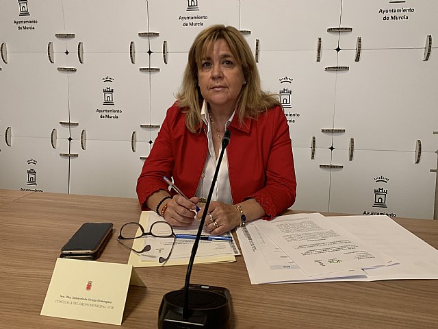 VOX critica que el autócrata Serrano elimina definitivamente la moción del cese de Teresa Franco del orden del día del Pleno