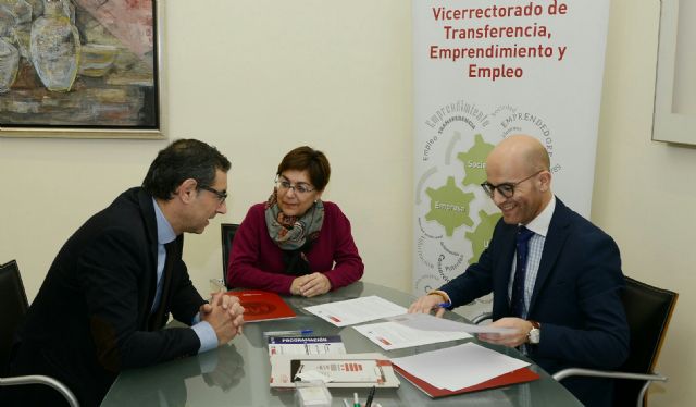 La Universidad de Murcia firma convenios destinados a mejorar la formación de los estudiantes de Ciencias del Trabajo