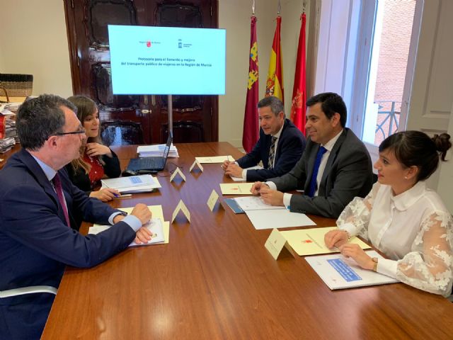 Comunidad y Ayuntamiento trazan una estrategia para satisfacer la movilidad de los habitantes del área metropolitana de Murcia