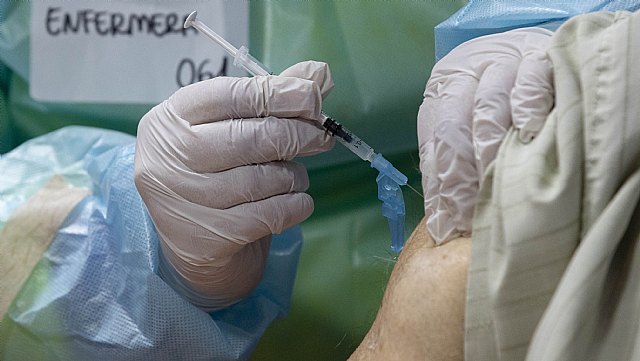 La Concejalía de Sanidad lamenta la falta de previsión del Gobierno regional en el proceso de vacunación en los centros Murcia