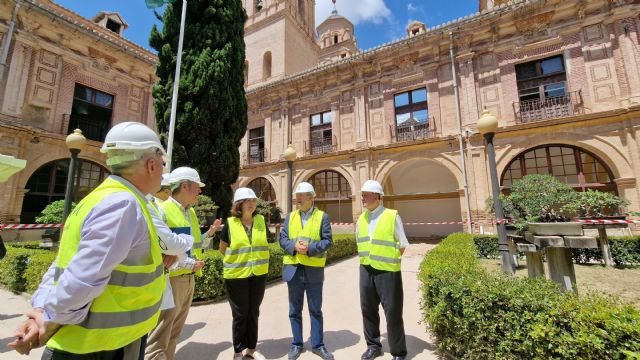 La UCAM aborda la restauración monumental del claustro del Monasterio de los Jerónimos