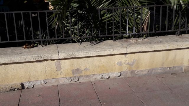 Ahora Murcia reclama para el paseo del Malecón una rehabilitación que le saque de su 'inadmisible aspecto mugriento y abandonado'