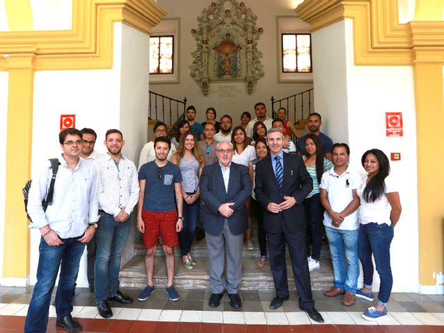 Universitarios mejicanos se especializan en Comunicación Política en la UCAM