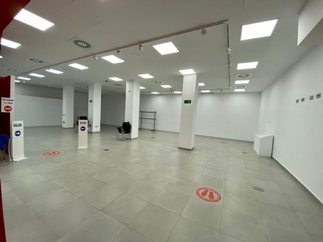 La sala de exposiciones del Ayuntamiento, vacía desde que el PSOE se instauró en La Glorieta