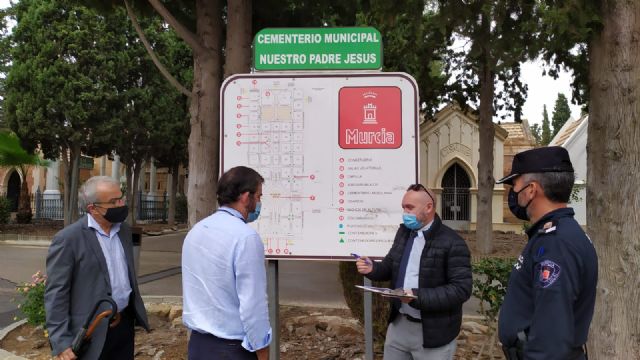 El Ayuntamiento recomienda escalonar las visitas al cementerio municipal Nuestro Padre Jesús por el día de Todos los Santos