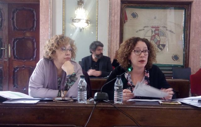El ayuntamiento de Murcia aprueba redactar un catálogo de vestigios franquistas para cumplir el requerimiento del Ministerio, a propuesta de Ahora Murcia