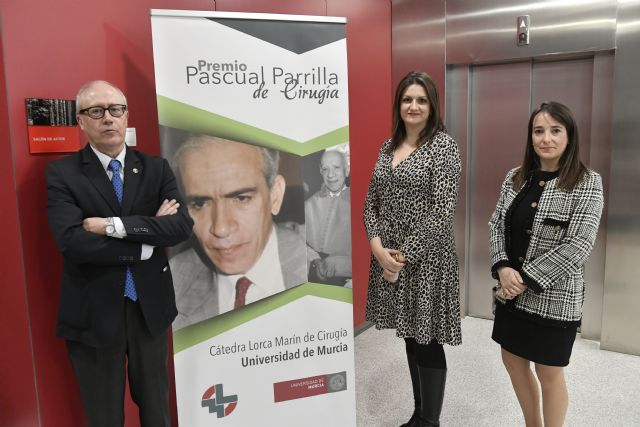 La cirujana y profesora de la UMU Beatriz Febrero gana el Premio Pascual Parrilla de Cirugía que concede la Cátedra Lorca Marín