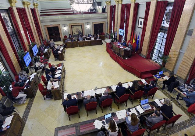 El Ayuntamiento de Murcia concede a la escritora Carmen Montero Medina el título de Hija Adoptiva del municipio