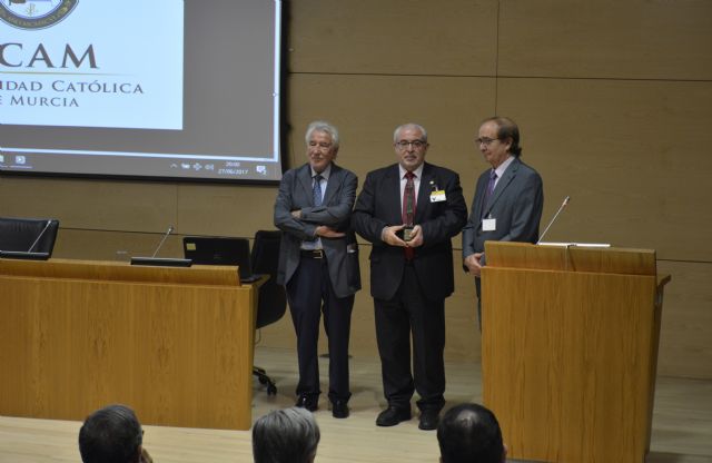 La UCAM, premio de Ciudadanos Europeos por su compromiso con la docencia, la investigación y el deporte