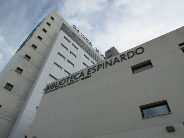 Ahora Murcia demanda la creación de una sala de estudio municipal en Espinardo