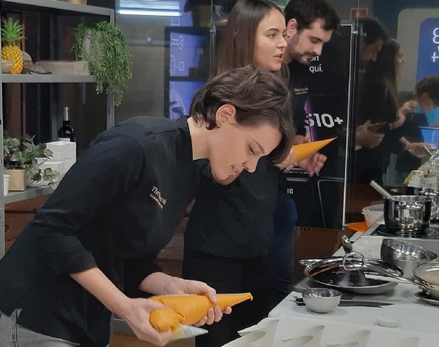 Las María Cocinillas ofrece una sesión de cocina en la Movistar Store de Murcia