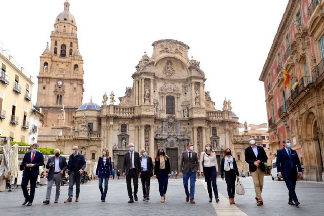 El Partido Popular de Murcia se queda y velará por los intereses de los murcianos