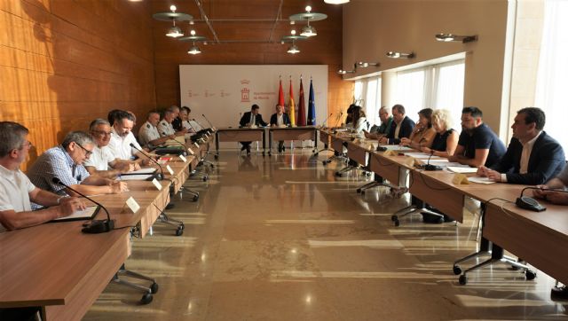 La Delegación del Gobierno organiza un dispositivo con mil agentes de Policía Nacional y Guardia Civil para garantizar la seguridad ciudadana durante la Feria de Murcia 2023
