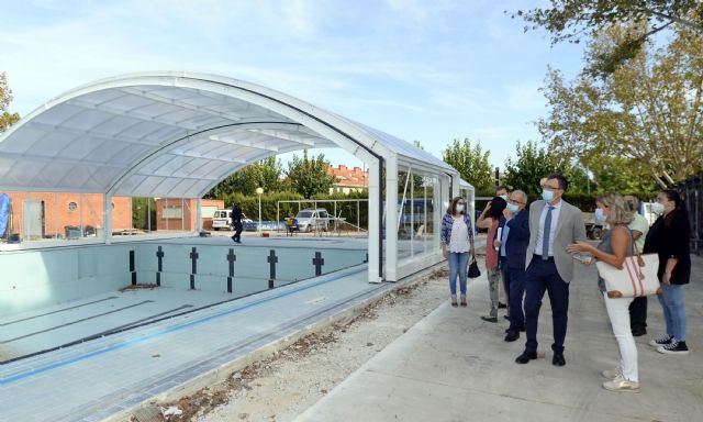 Los más de 400 nadadores federados del municipio estrenarán en un mes la nueva piscina cubierta de Espinardo
