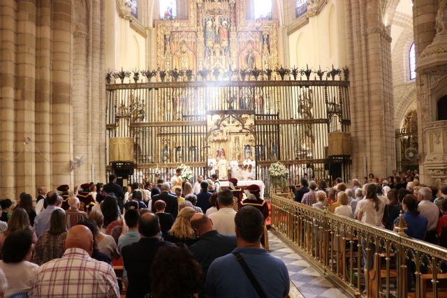 La Catedral aumenta las celebraciones por Todos los Santos y los Fieles Difuntos