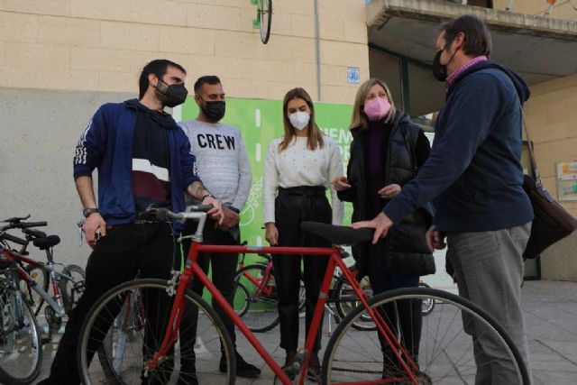El Ayuntamiento entregará a Secretariado Gitano 40 bicis abandonadas o donadas para darles una segunda vida